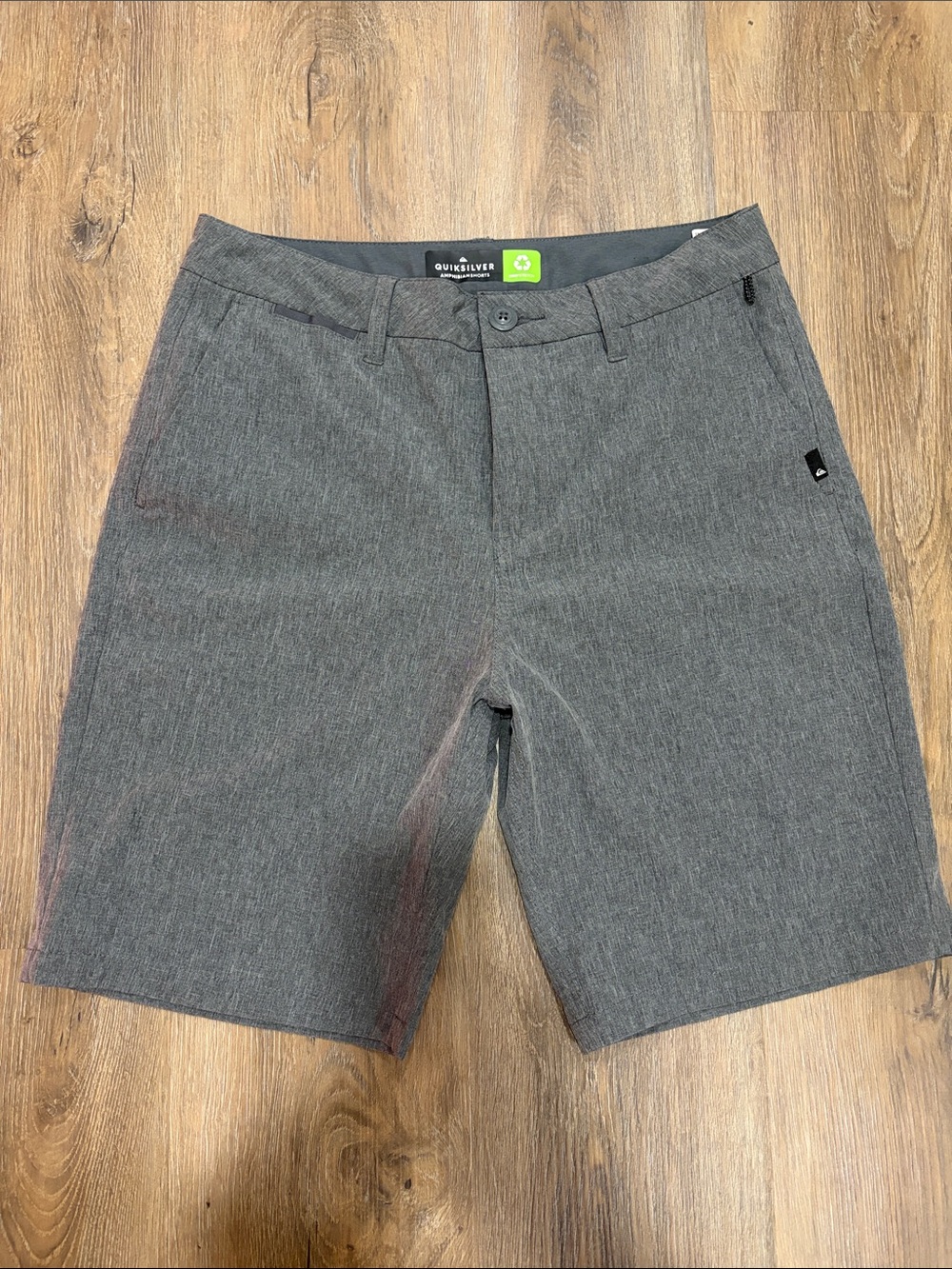 Quiksilver Men's Heather Gray Flat-Front Walkshorts